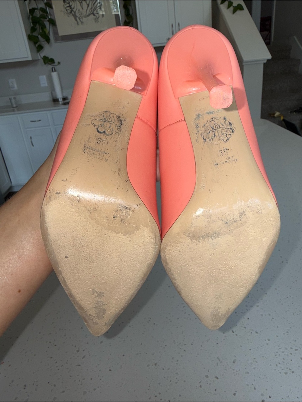 Alexander McQueen Coral Pink Pointed-Toe Pumps with Silver Metal Tip - Picture 8 of 14